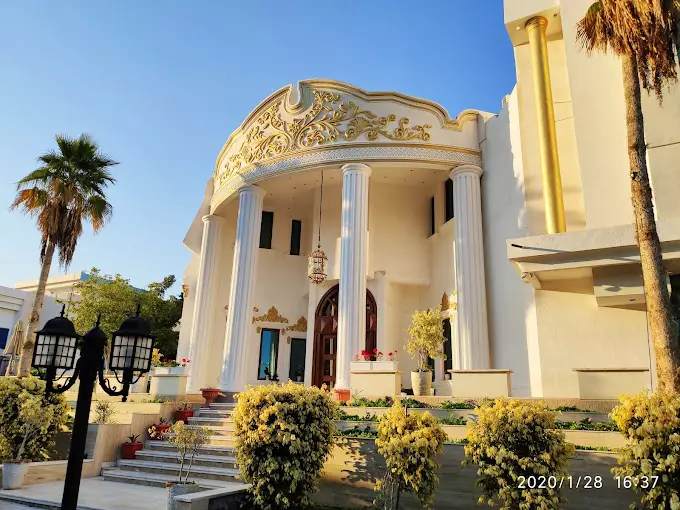 هتل رویان قائم