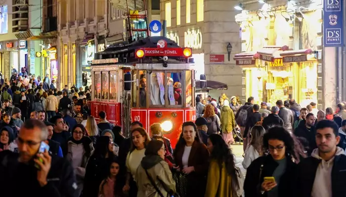 خیابان استقلال استانبول