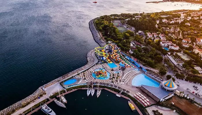 پارک آبی آکوا مارین استانبول